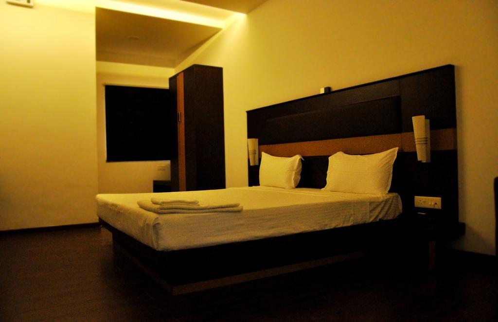 Hotel The Home Tirupur Dış mekan fotoğraf