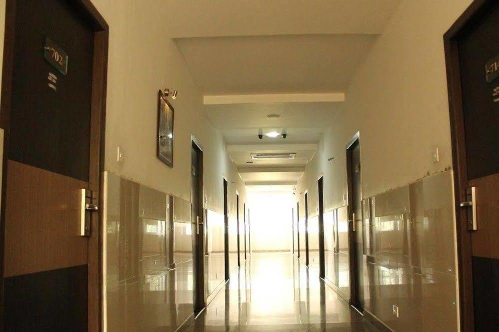 Hotel The Home Tirupur Dış mekan fotoğraf